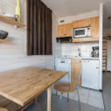 Apartment Studio Tignes, Studio Flat, 4 Persons - Fr-1-502-82 *